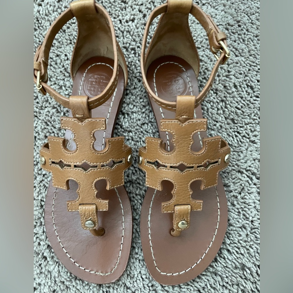 Tory Burch Women's T-Strap Sandals Size 5.5 Designer Luxury Like New!